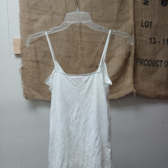 PINK Victoria's Secret White Camisole - Picture 3 of 3